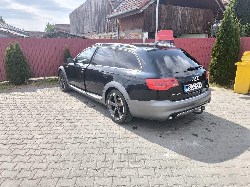 Vând Audi A6 allroad quatro motor 3.0 tdi