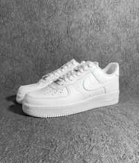 Adidasi Nike Air Force 1 Triple White