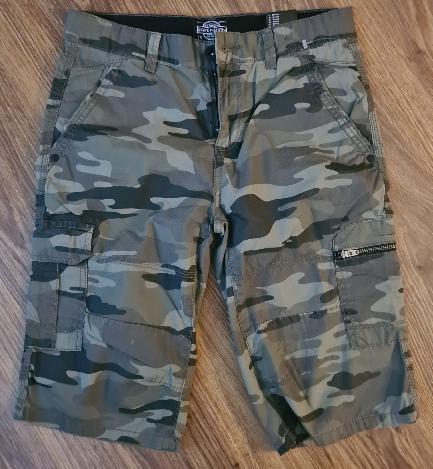 Pantaloni scurti camuflaj nr 146