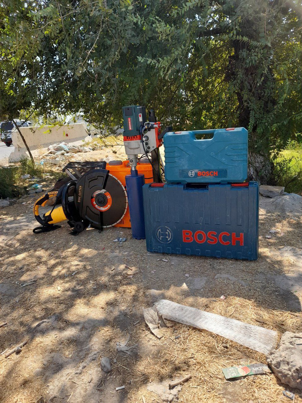 Perforator xizmati teshik teshish beton kesish Arrada eshik ochish