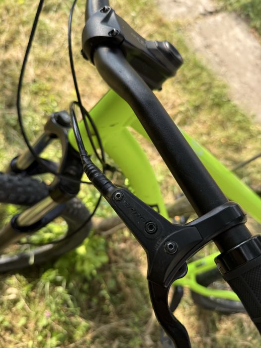 Bicicleta ROCKRIDER ST530 modificata