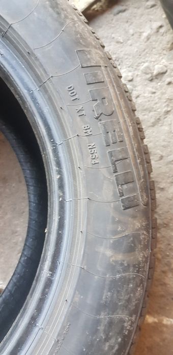 Зимни гуми-16цола-225/55-1бр.-60лв."PIRELLI "