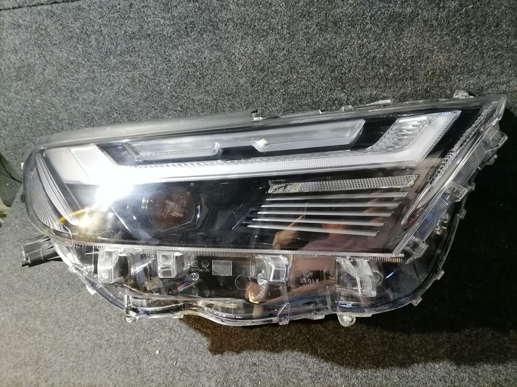 Far dreapta Fulled  Toyota Rav 4 an 2022-2024