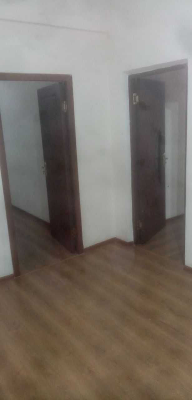 Сергели 6a   70 м². Продаётся  2 ком-я. 3 этаж.  СВОЯ кв Новостройка.