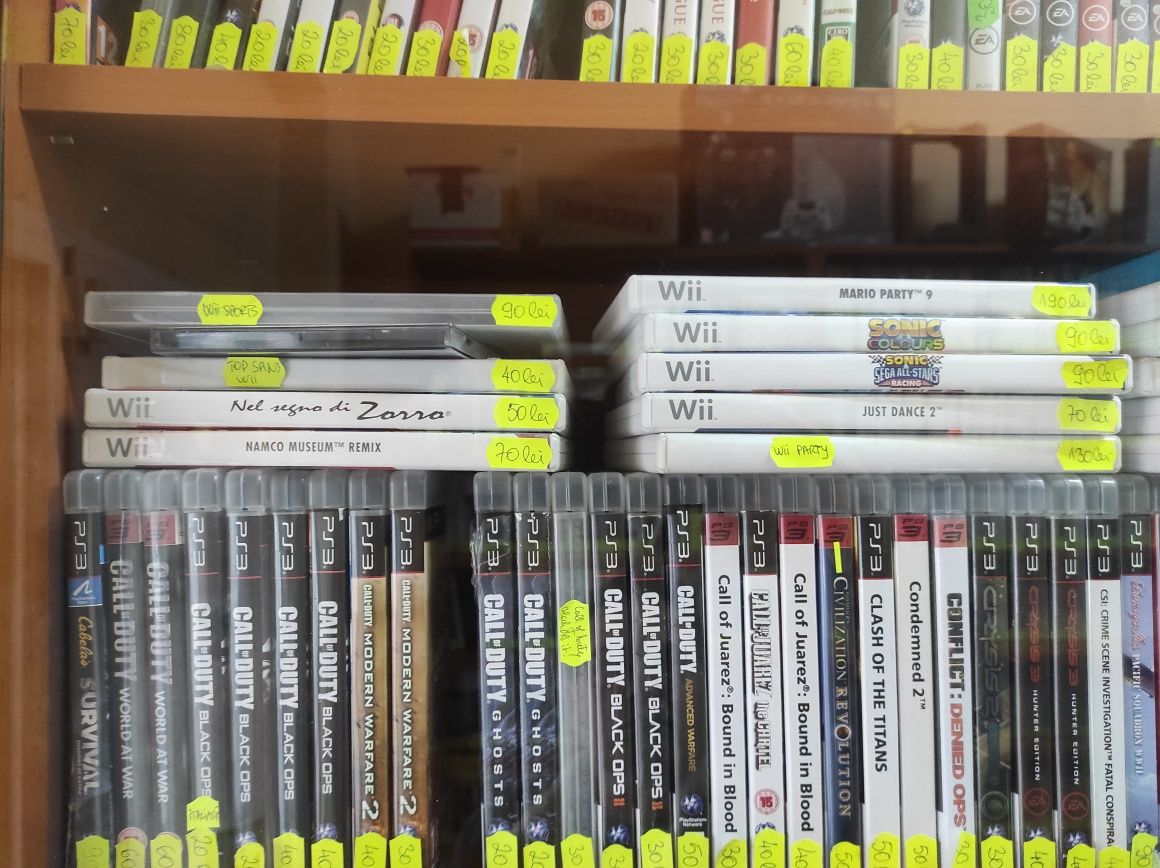 Vindem joc  Nintendo Wii Mario Kart Wii Forgames.ro