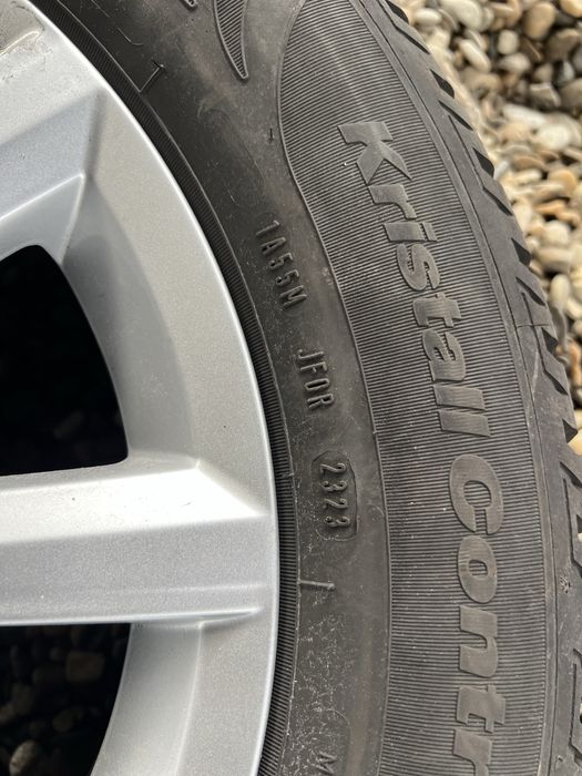 Jante VW Passat B8 R16 cu anvelope de iarna 215/60/R16