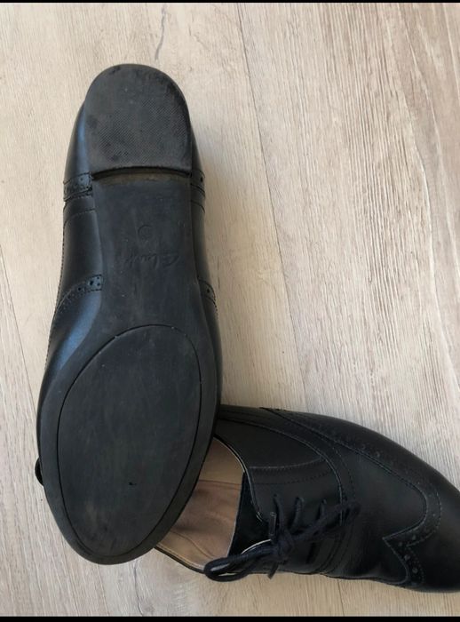 Pantofi Clarks piele 38