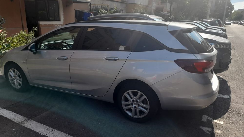 Opel astra k 1.6