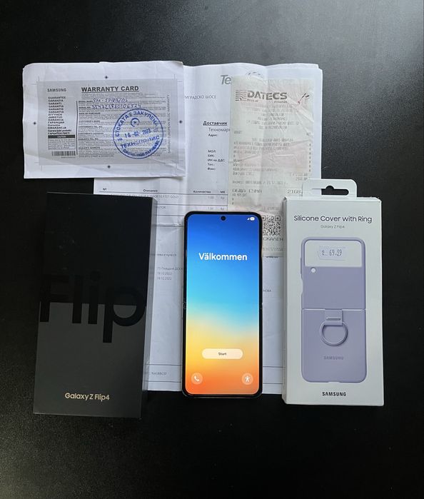 Samsung Galaxy Z Flip 4 256GB Gold
