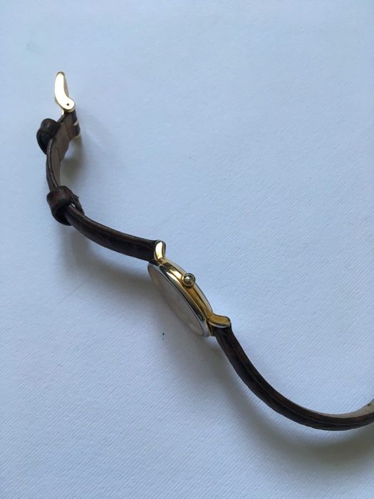 TISSOT дамски часовник VINTAGE