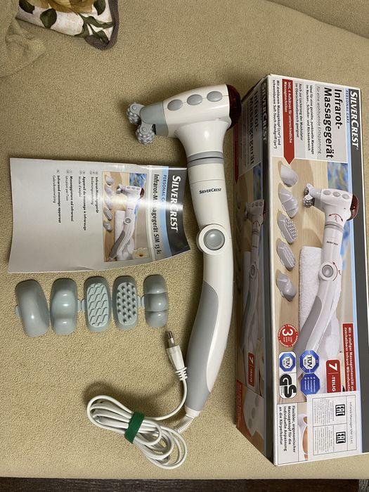 Массажер инфакрасный с насадками новый