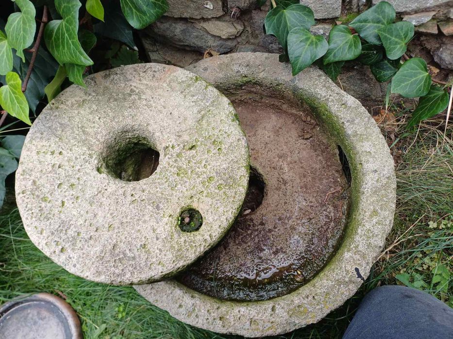 Ръчна мелница ,ръшница