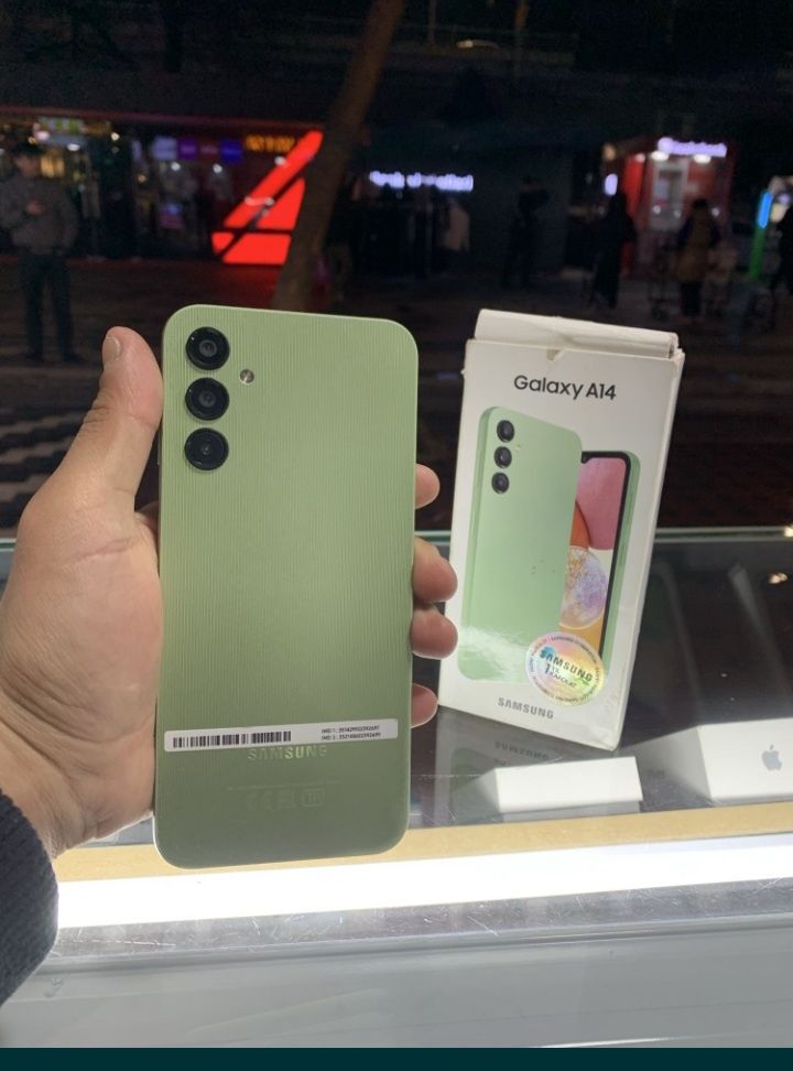 Samsung A14. 4-64gb
