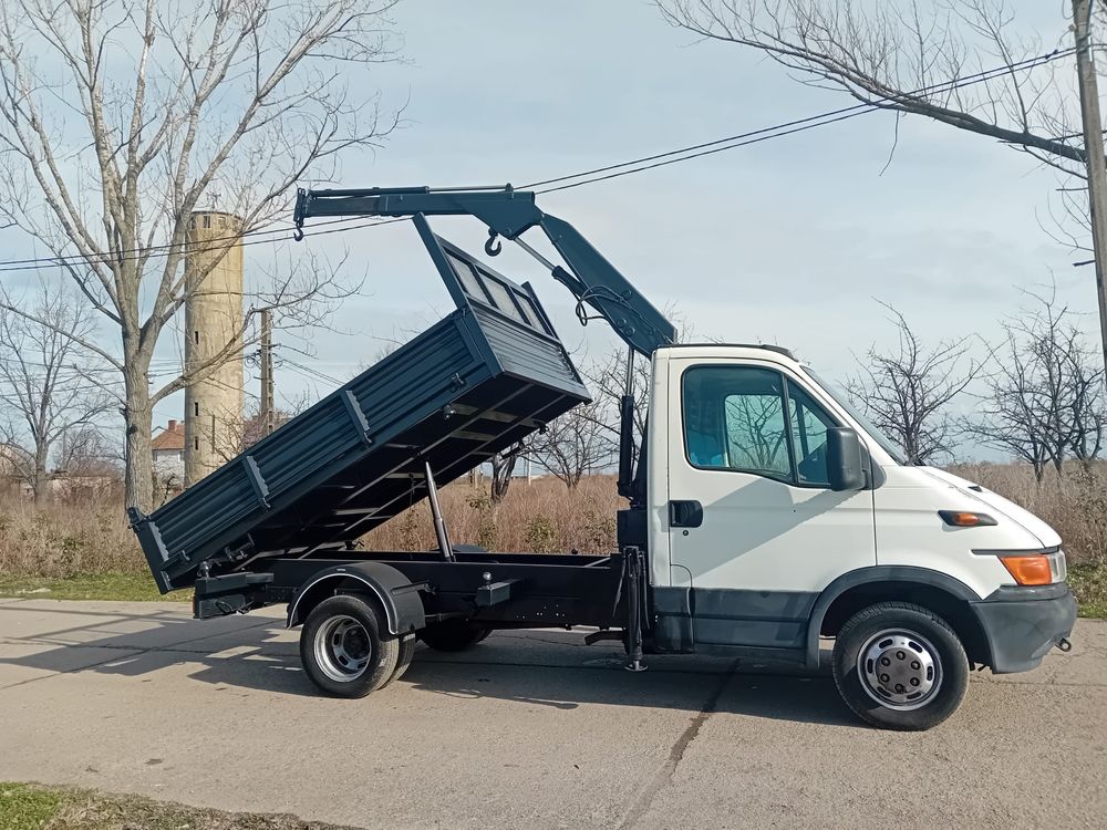 Iveco 35c-13 bascula si macara