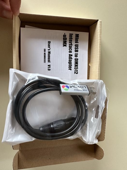 Interfață USB pentru control DMX cu 512 canale