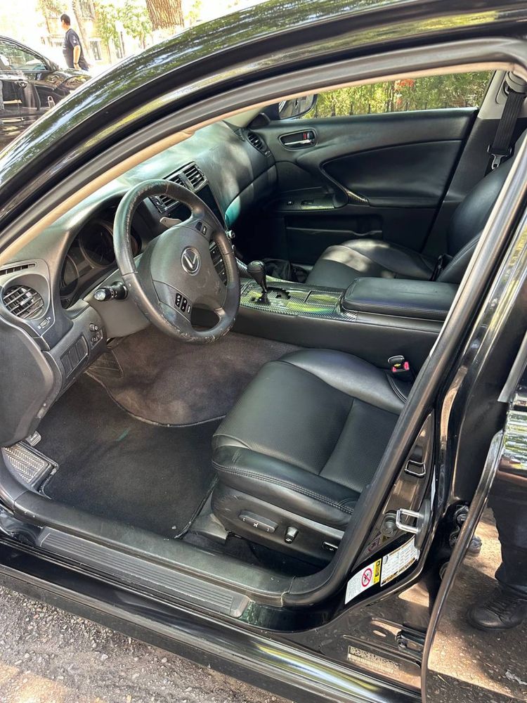 Лексус is 250 lexus