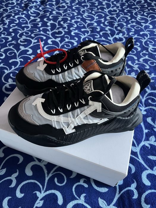 Off-White Odsy 42