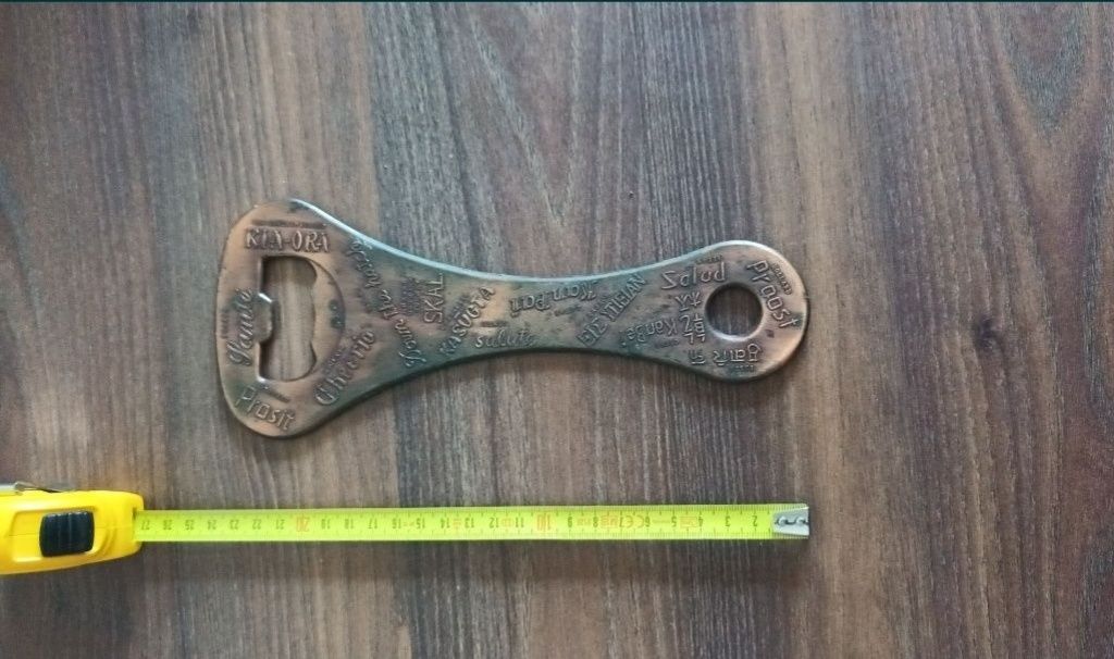 Desfăcător de capace bere mare pentru bar