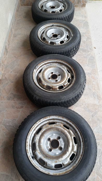 Зимни гуми 14" с джанти Vw