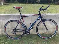 Vand bicicleta semicursiera roti de 28 Velocity