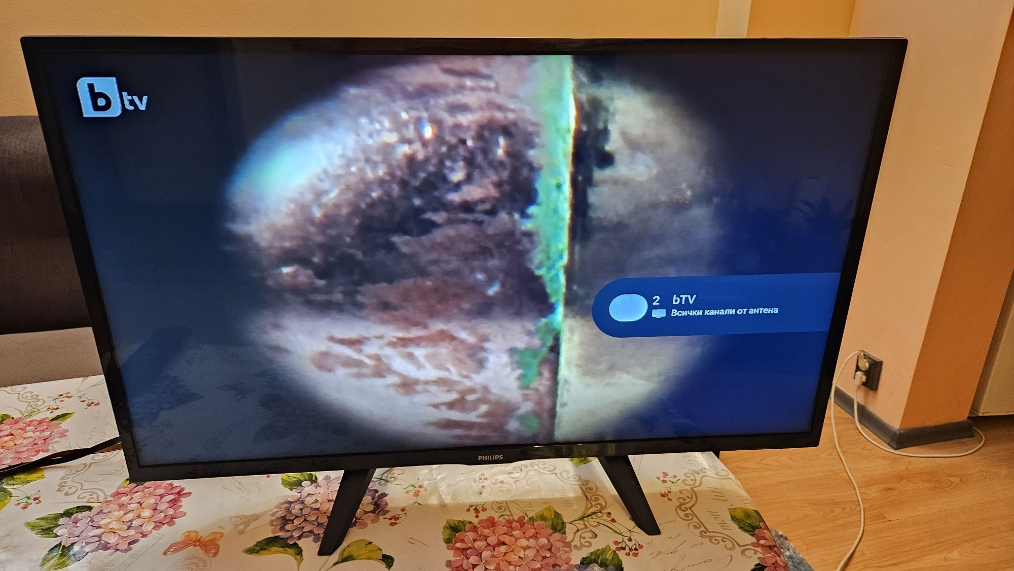 Led FULL HD телевизор Philips 32"
