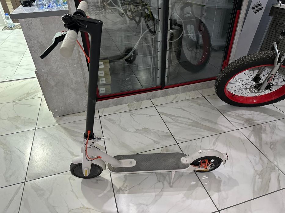 Самокат xiaomi mi electric scooter 3