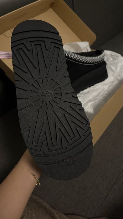 UGG Tazz Black (mai multe disponibile)