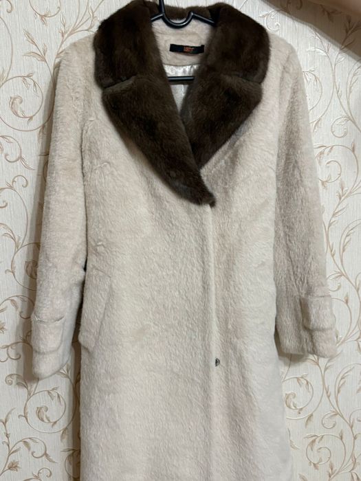 продается шуба Алькантара