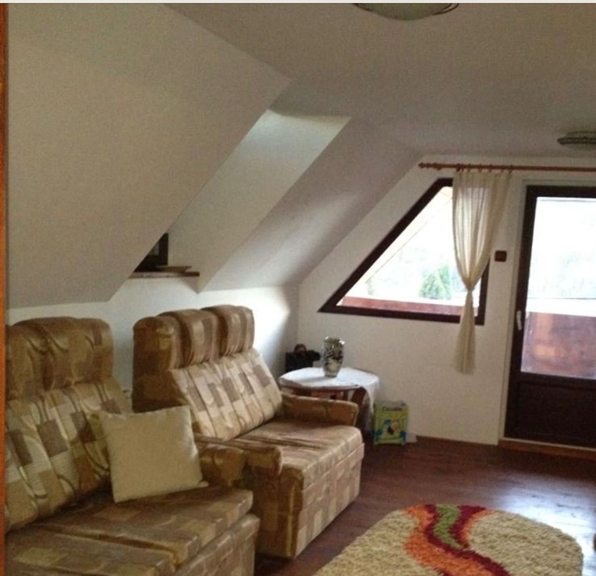 Casa-Vila Rustica cu 7 Camere