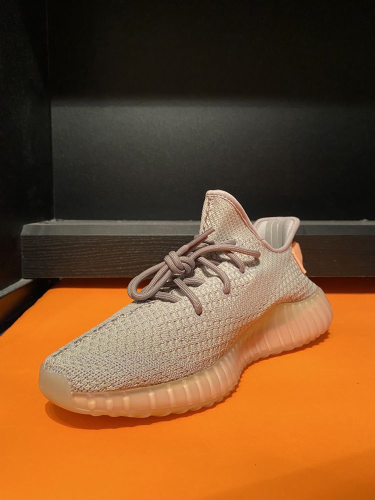 Adidas Yeezy 350v2 True Form 43 1/3