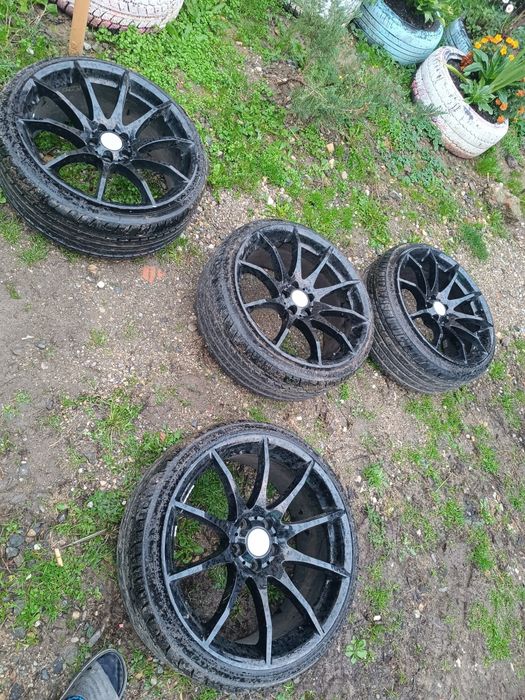 Jante Tomason TN1
R18
5x100
8.5J Et30
Cauciucuri vara Nankang Ns 205/3
