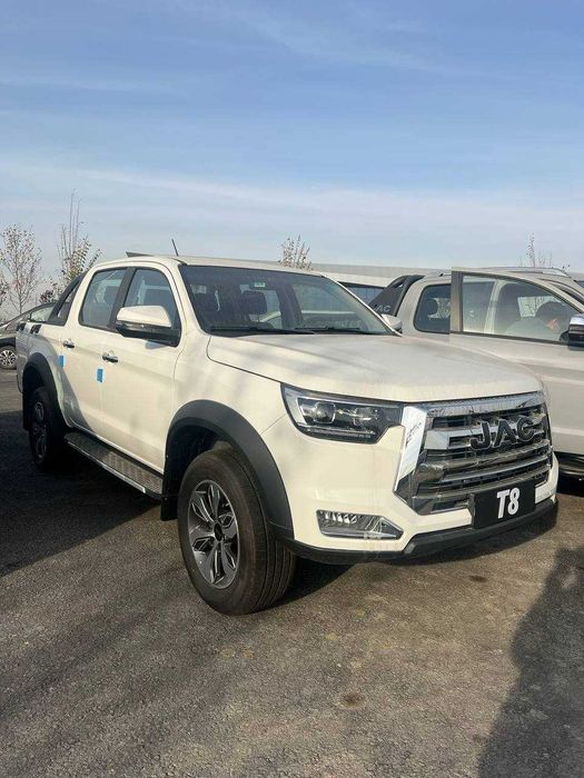 Продаётся новый JAC T8 (без пробег)