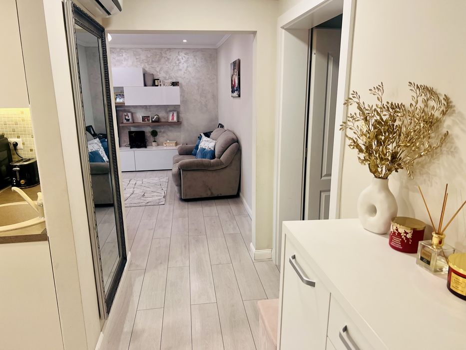 Apartament 4 camere
