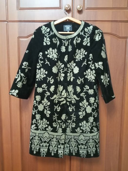 Ayollar kiyimi sotiladi 100ming