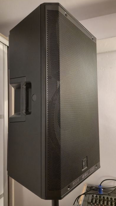 Rcf 935a 900w rms mk5 noi !!