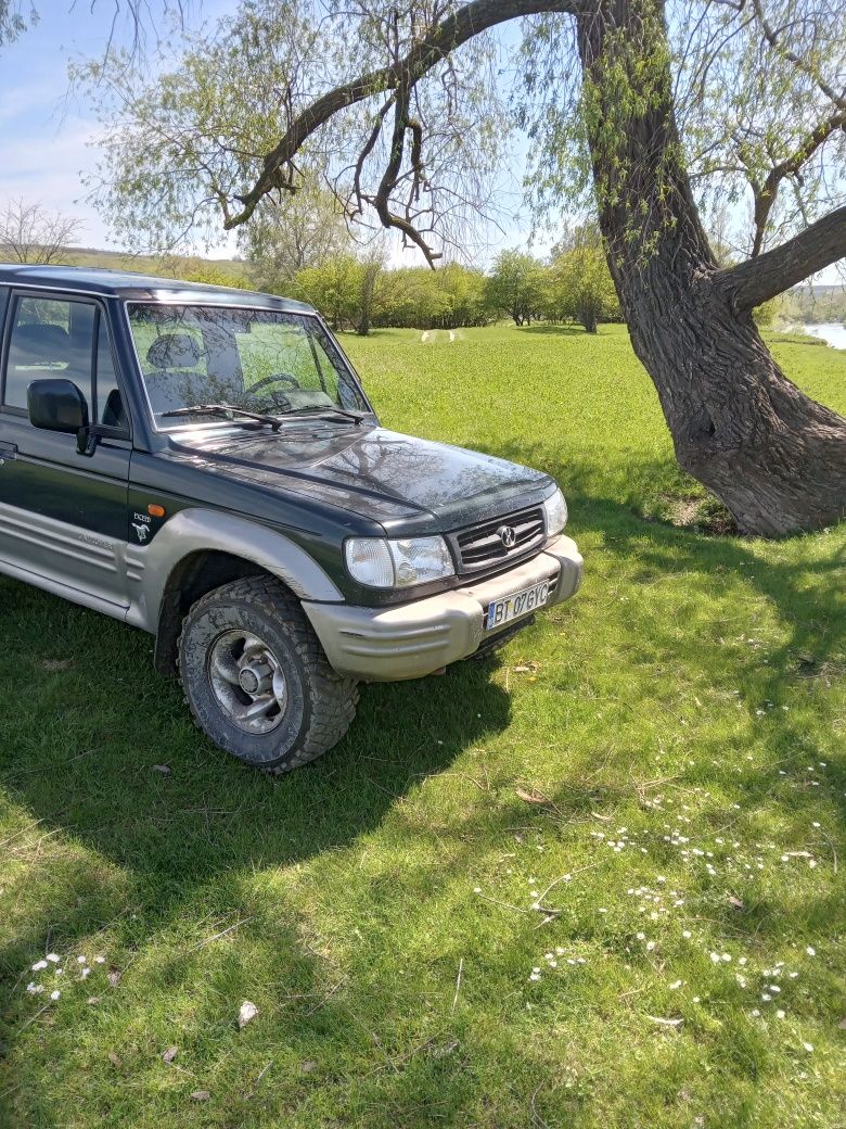 Vand JEEP 4X4 HYUNDAI GALLOPER motor 2.5tdi