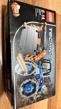 LEGO Technic Buldozer compactor 42071, 9-14 ani