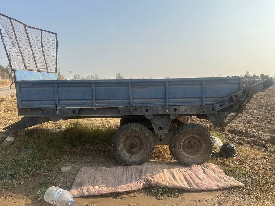 Навозоразбрасыватель РОУ 6