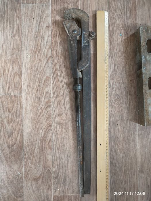 Продам газовый ключ