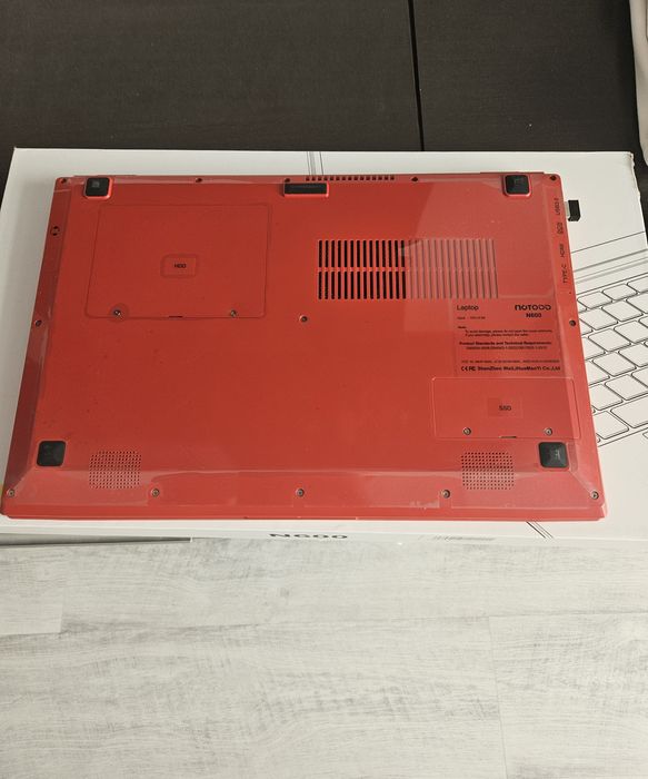 Vând laptop nou/12gb/512 ssd/