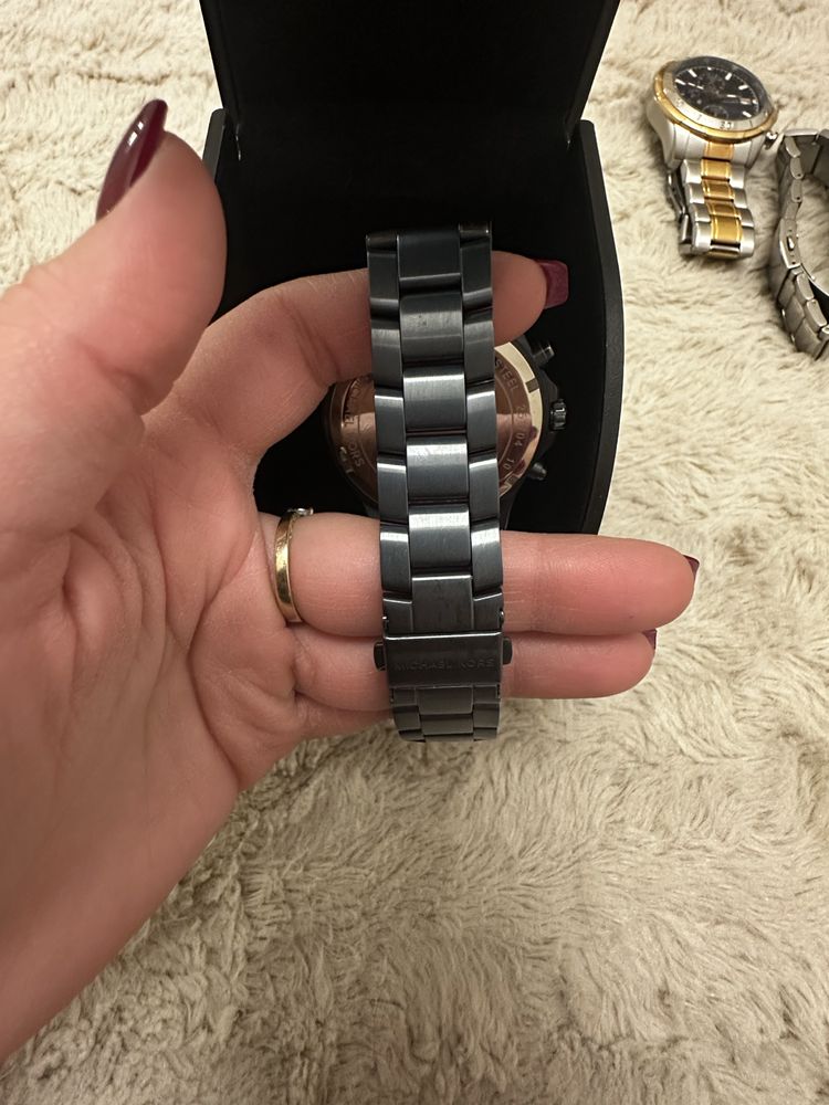 Мъжки часовници GUESS