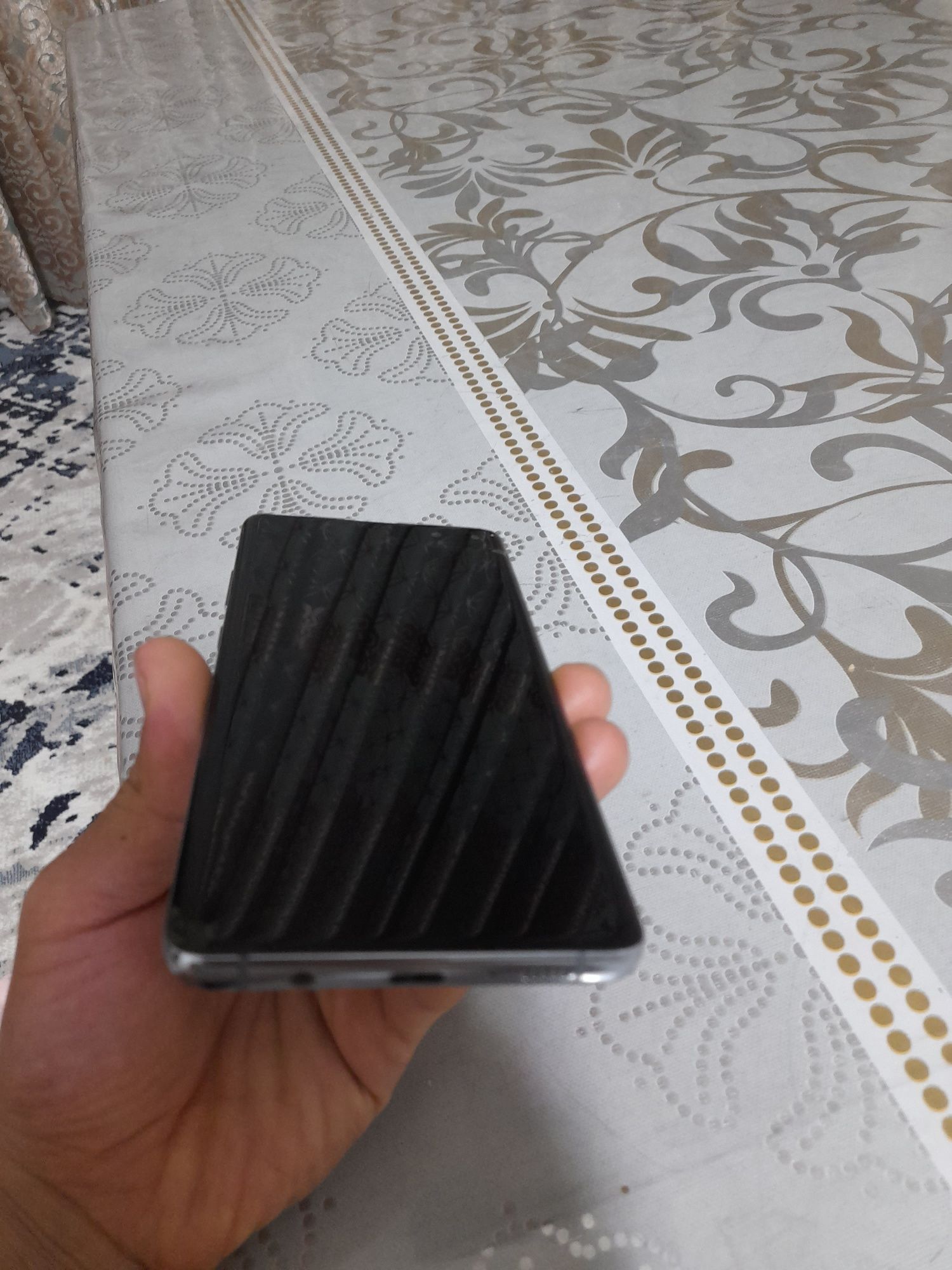 Samsung S10 5G 256/8gb obmen appleX dan balandiga