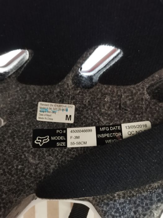 Vand casca FOX marimea M 55-58 cm