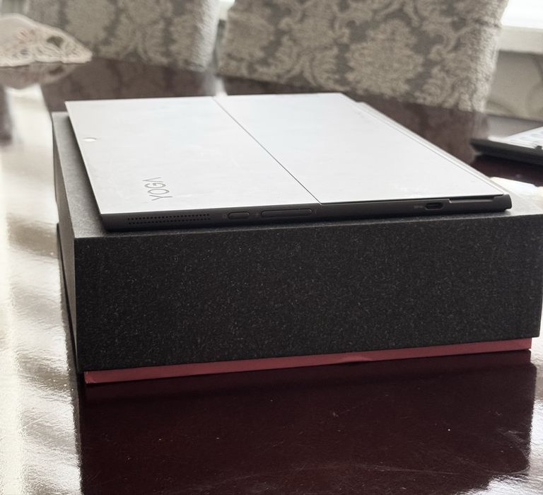 Lenovo Yoga duet 7  windows planshet
