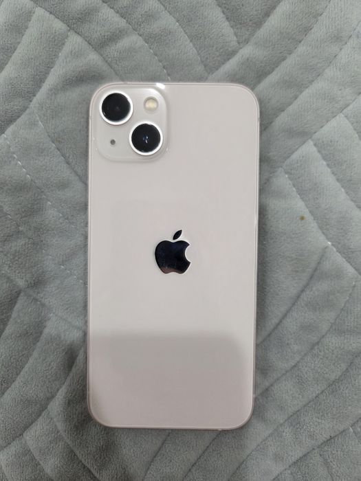 Продам Айфон 13 128Гб. Состояние аккумулятора 79%.