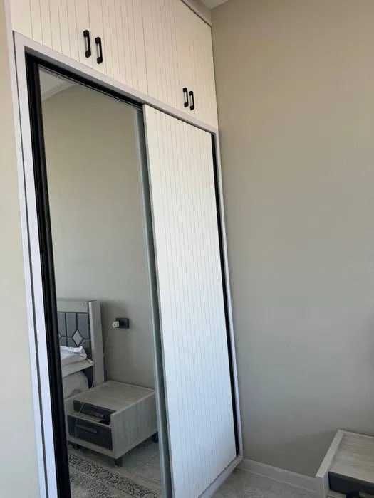 3-комнатная студия с мебелью, рынок Кадышева, 67 м²!`