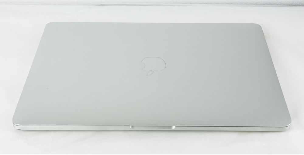 Apple MacBook Pro 13" M1 8RAM 256GB Touch Bar Перфектен! Гаранция! — миниатюра 6