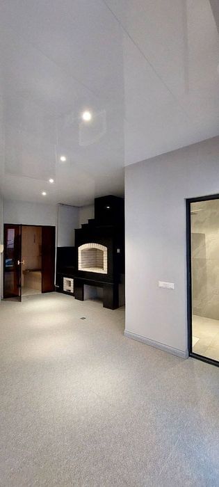 Сдается Евро дом в стиле Хай-тек возле больницы Мать и Дитя ( н833 )