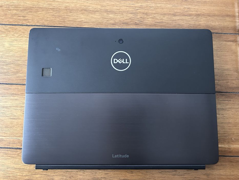 Dell 5290 2in1 i5 si 16 GB ram
