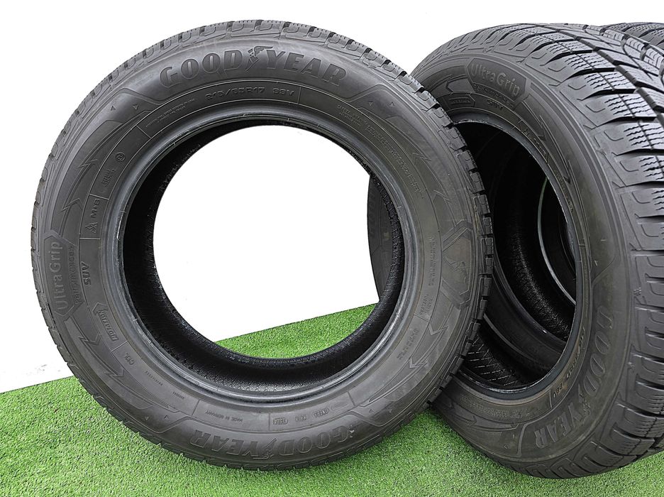 4бр. 215/65/17 GOODYEAR UltraGrip Performance SUV- зимни